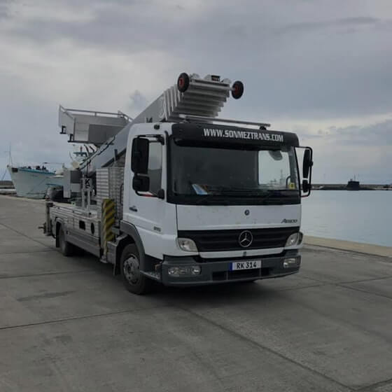 Kıbrıs Asansörlü Nakliyat Girne Lefkoşa Gazimağusa Güzelyurt Lefke İskele Araç Çekici Kurtarıcı 